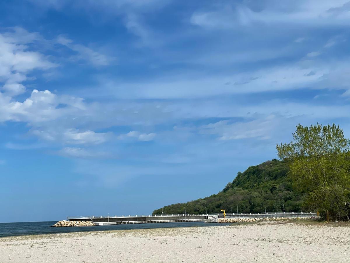 Deluxe Apartment Varna South Bay Beach Residence Esterno foto